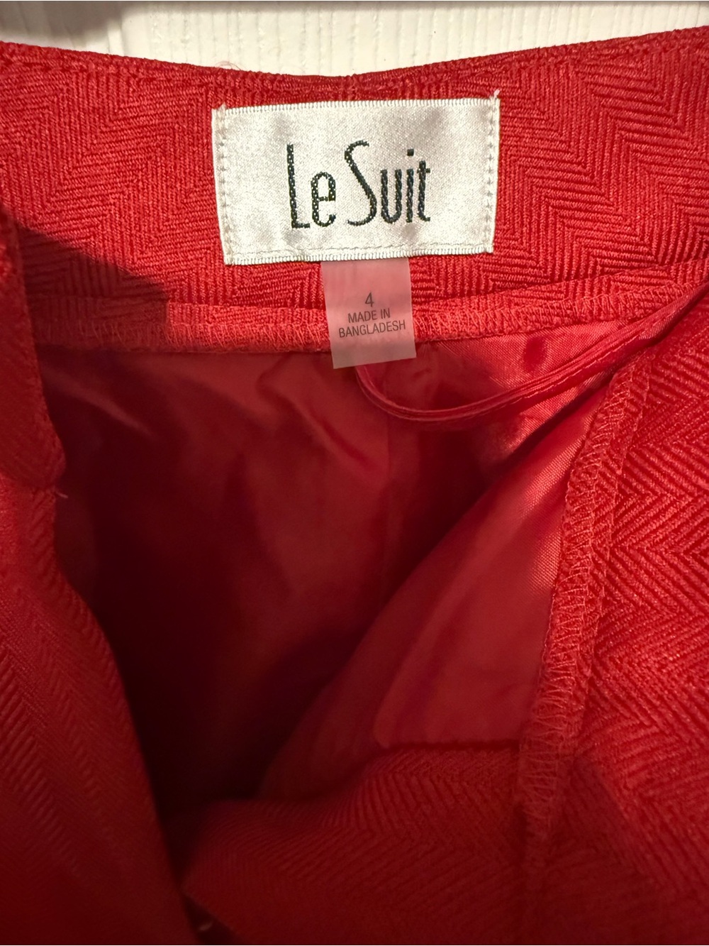 Le Suit Red Tailored Women's Pant Suit - Blazer & Straight Trousers - Picture 4 of 9